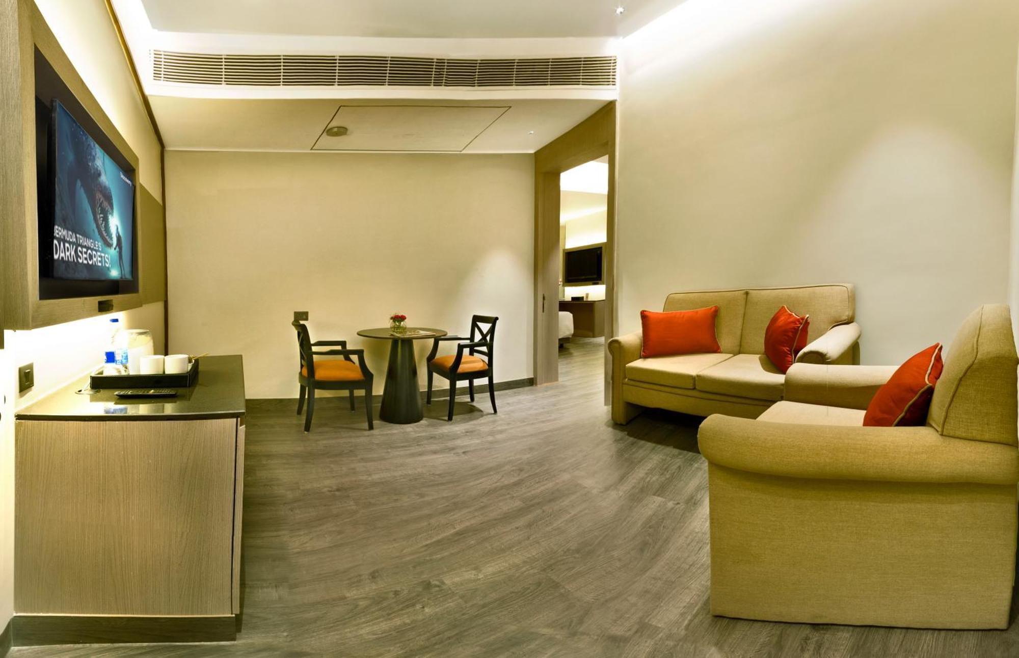 Hotel The Sonnet Jamshedpur Exterior foto